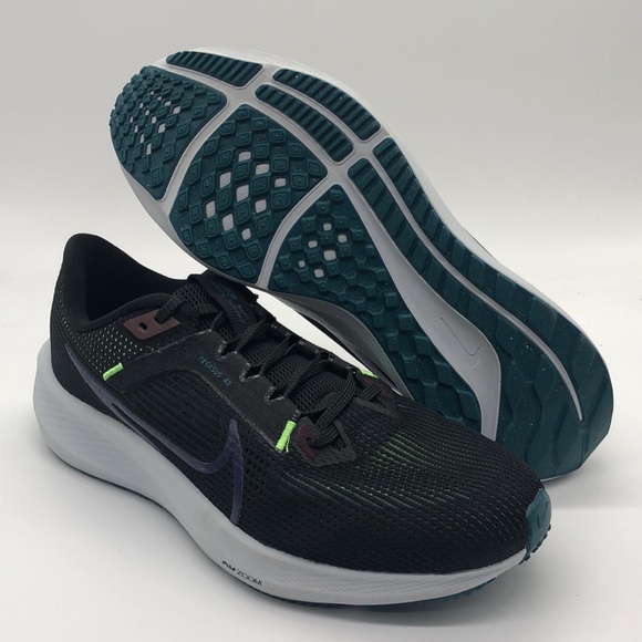 New Men’s Air Zoom Pegasus 40 Black/Multi DV3853-005 NWOB - Picture 1 of 5